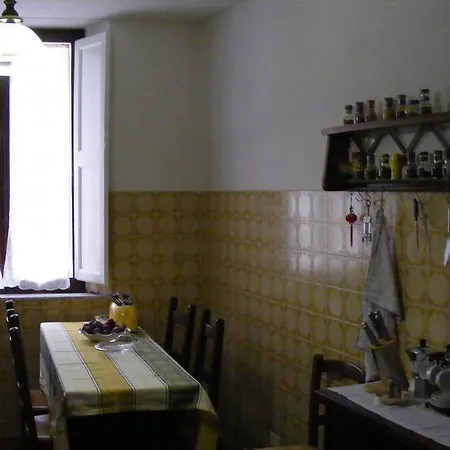 Alojamento de Acomodação e Pequeno-almoço Simonetta